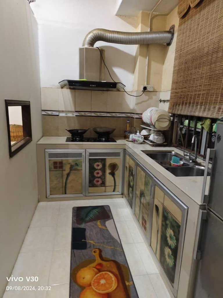 Ulfah Mersing Room photo
