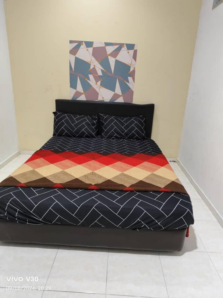 Ulfah Mersing Room photo